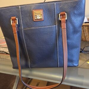 Dooney & Bourke Authentic Navy Pebbled Leather Tote with Brown Straps Brand NEW
